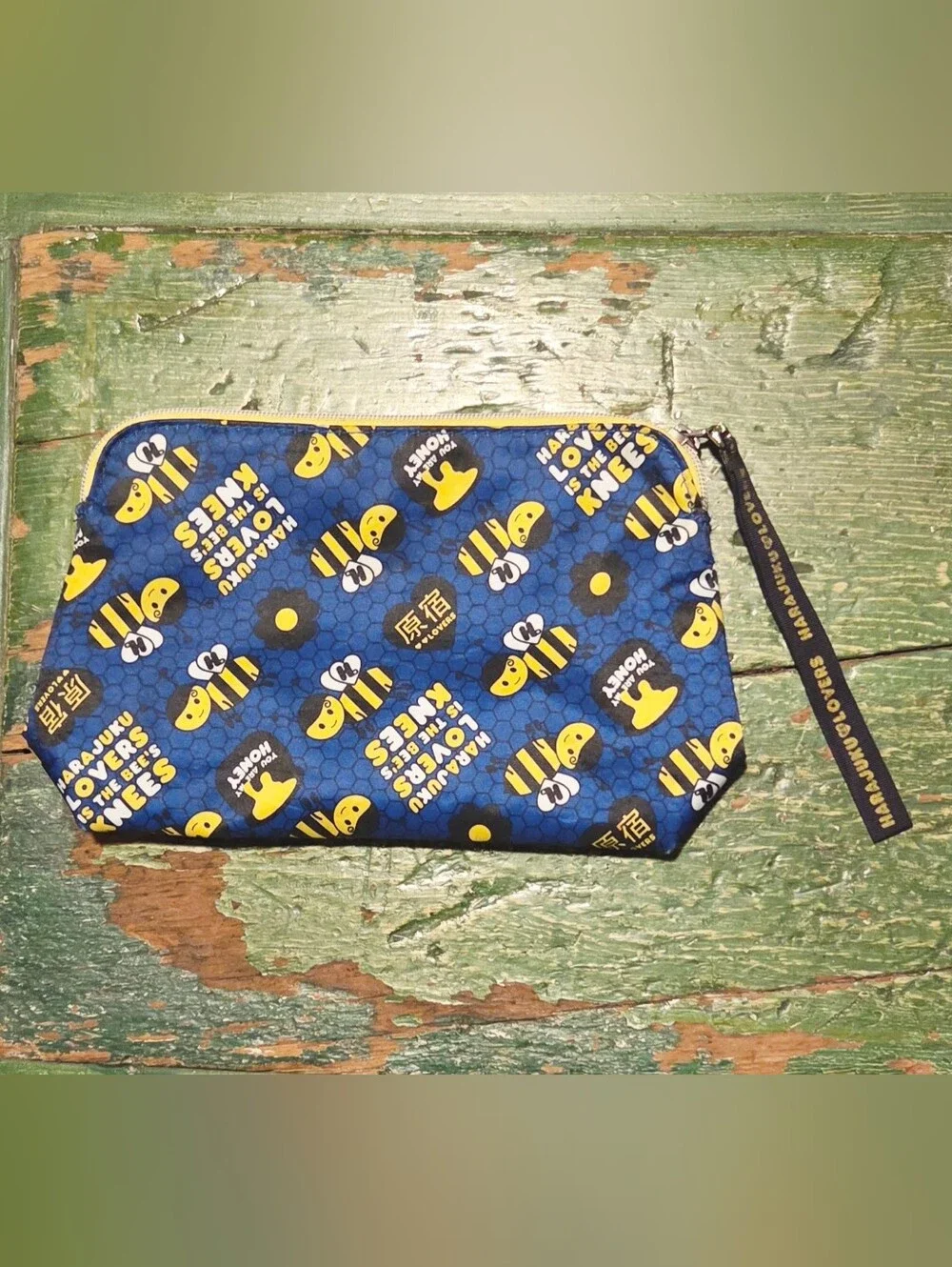 Harajuku Lovers Is The Bees Knees Bag By Gwen Stefani